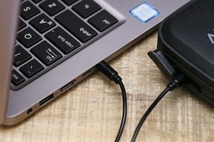 Hướng dẫn cách kết nối laptop với amply để hát karaoke hay nhất